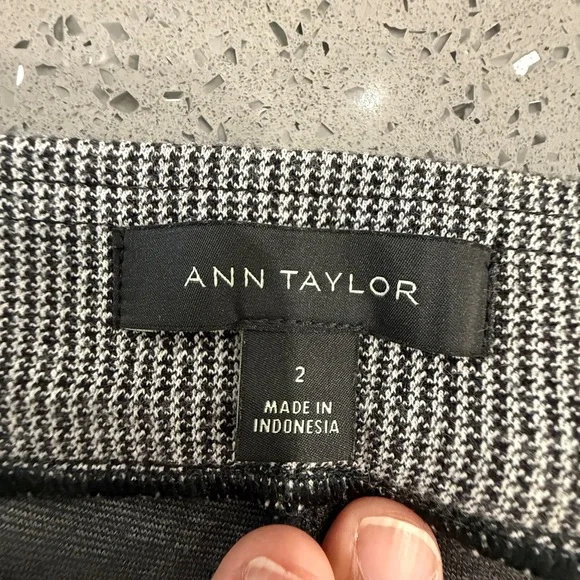Ann Taylor Kids Gray Leggings - Picture 7 of 7